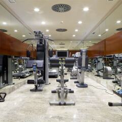 Nixe Palace Hotel фитнесс-зал