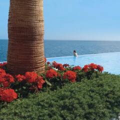 Отель Vidamar Resort Madeira - Half Board Only Португалия, Фуншал - отзывы, цены и фото номеров - забронировать отель Vidamar Resort Madeira - Half Board Only онлайн пляж фото 2