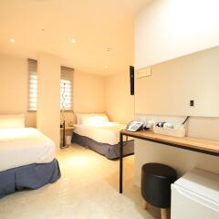 Отель Myeong-Dong New Stay Inn комната для гостей фото 2