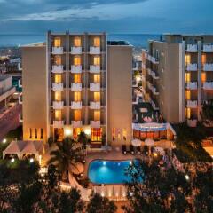 Litoraneo Suite Hotel пляж фото 2
