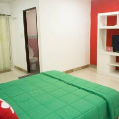 Отель Zen Rooms Mahajak Residence Бангкок комната для гостей фото 4