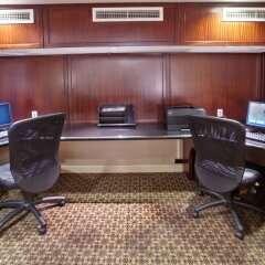 Отель Arlington Court Suites Hotel США, Арлингтон - отзывы, цены и фото номеров - забронировать отель Arlington Court Suites Hotel онлайн фото 9