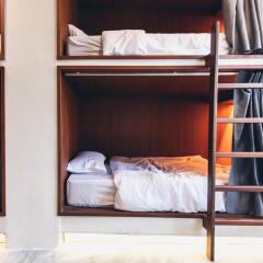 Once Again Hostel сейф в номере