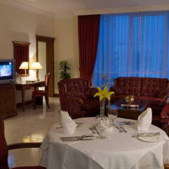 Отель Grand Excelsior Hotel Sharjah ОАЭ, Шарджа - 1 отзыв об отеле, цены и фото номеров - забронировать отель Grand Excelsior Hotel Sharjah онлайн интерьер отеля фото 3