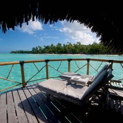 Отель Bora Bora Pearl Beach Resort балкон