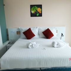 Отель The Frutta Boutique Patong Beach комната для гостей фото 17