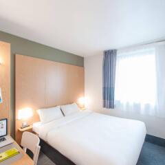 Отель B&B Hôtel LYON Centre Monplaisir Франция, Лион - отзывы, цены и фото номеров - забронировать отель B&B Hôtel LYON Centre Monplaisir онлайн комната для гостей фото 4