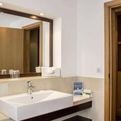 Отель Sensimar Savoy Gardens Португалия, Фуншал - отзывы, цены и фото номеров - забронировать отель Sensimar Savoy Gardens онлайн ванная фото 2