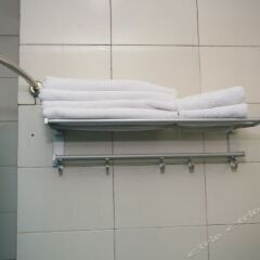 Chengdu Mrs Panda Hostel ванная