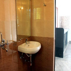 Отель Siolim Holiday Apartments Индия, Сиолим - отзывы, цены и фото номеров - забронировать отель Siolim Holiday Apartments онлайн ванная