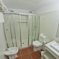 Отель Villas Flamenco Beach Conil ванная фото 2
