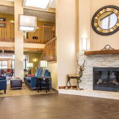 Отель Comfort Suites Effingham интерьер отеля