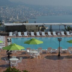Regency Palace Hotel бассейн