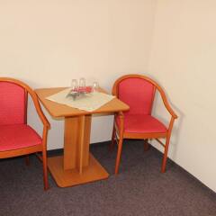 Отель Pension Lukas Guest House удобства в номере