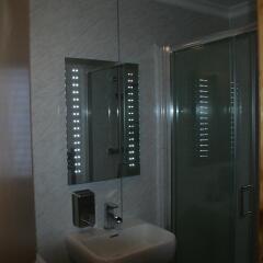 Epsilon Hotel ванная
