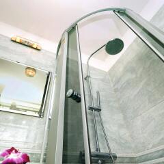 Отель Hanoi Posh Hotel Вьетнам, Ханой - отзывы, цены и фото номеров - забронировать отель Hanoi Posh Hotel онлайн ванная фото 2