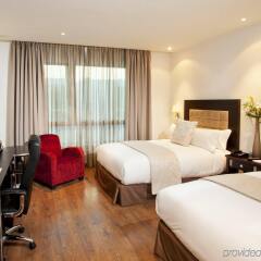 Отель Crowne Plaza Madrid Airport комната для гостей фото 2