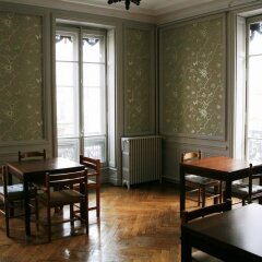 Отель Hôtel Vaubecour Франция, Лион - отзывы, цены и фото номеров - забронировать отель Hôtel Vaubecour онлайн питание фото 3