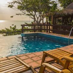 Отель Koh Jum Resort бассейн фото 3