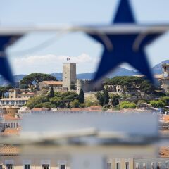 Отель Best Western Plus Cannes Riviera Hotel & Spa Франция, Канны - 1 отзыв об отеле, цены и фото номеров - забронировать отель Best Western Plus Cannes Riviera Hotel & Spa онлайн пляж фото 2