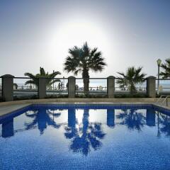 Mitsis La Vita Beach Hotel бассейн