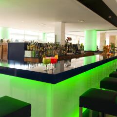 Hotel & Spa Ferrer Janeiro гостиничный бар