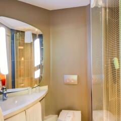 Отель ibis Moscow Domodedovo Airport Москва ванная