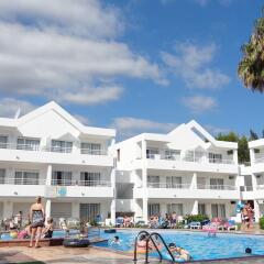 Отель Apartamentos Habitat бассейн фото 2