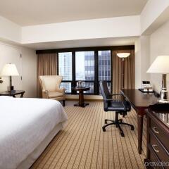 Отель Sheraton Grand Los Angeles комната для гостей
