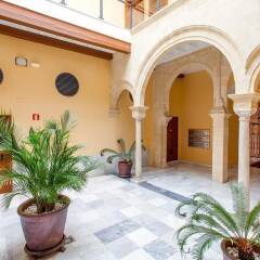 Отель Casa Singular Испания, Херес-де-ла-Фронтера - отзывы, цены и фото номеров - забронировать отель Casa Singular онлайн интерьер отеля