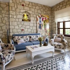 Отель Lodos Butik Otel Чешме комната для гостей фото 4