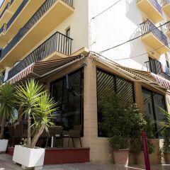 Отель Apartamentos Casa Maria