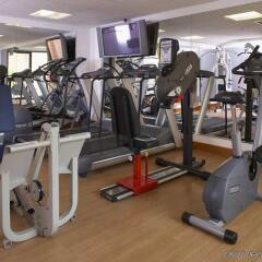 Отель Hilton Manchester Airport Манчестер фитнесс-зал фото 2