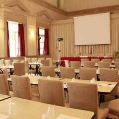 Отель Excel Roma Montemario