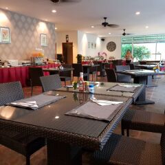 Отель L'esprit de Naiyang Beach Resort питание