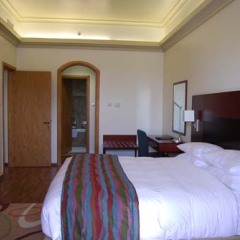 Al Khoory Hotel Apartments сейф в номере