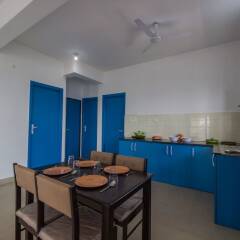 Отель OYO 11899 Home Greek Style 4BHK Penthouse Bambolim Гоа в номере