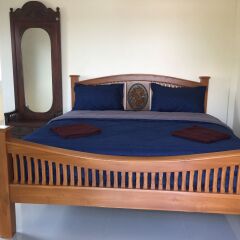 Отель Krabi Town Sleeps 8 With Kitchen комната для гостей