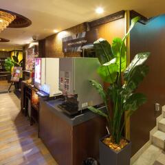 HOTEL Queens Bali интерьер отеля