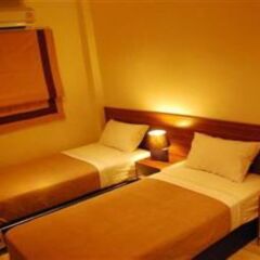 Отель White House Asoke Sukhumvit 18 комната для гостей