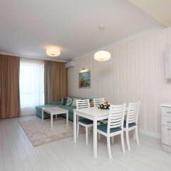 Отель La Mer Apartcomplex в номере фото 2