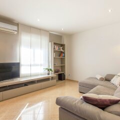 Отель Valencia Flat Rental - Ruzafa 3 комната для гостей фото 3