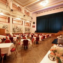 Ariston & Ariston Patio Hotel