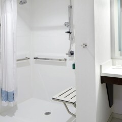 Отель TownePlace Suites by Marriott Columbus Easton Area США, Колумбус - отзывы, цены и фото номеров - забронировать отель TownePlace Suites by Marriott Columbus Easton Area онлайн ванная