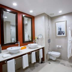 Park Inn by Radisson Kigali in Kigali, Rwanda from 186$, photos, reviews - zenhotels.com bathroom