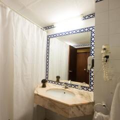 Отель Amazonia Lisboa Hotel Португалия, Лиссабон - 5 отзывов об отеле, цены и фото номеров - забронировать отель Amazonia Lisboa Hotel онлайн ванная