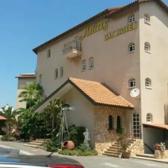 Anais Bay Hotel парковка