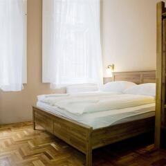 Апартаменты Corvin Point Rooms and Apartments комната для гостей фото 5