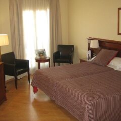Отель Melia Plaza Valencia комната для гостей