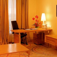 Отель The Metropolitan Hotel and Spa New Delhi Индия, Нью-Дели - отзывы, цены и фото номеров - забронировать отель The Metropolitan Hotel and Spa New Delhi онлайн удобства в номере